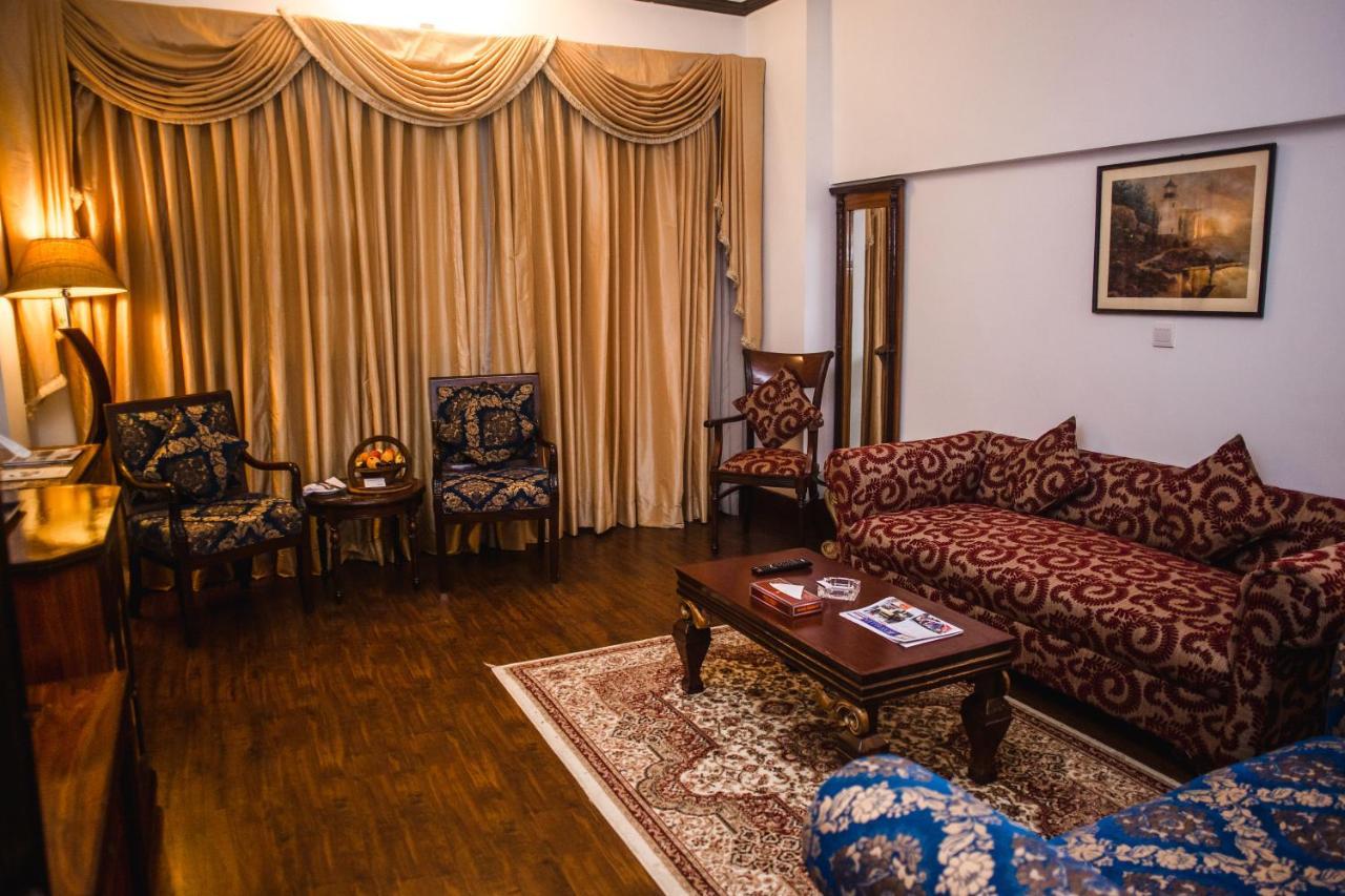 Hotel Mehran Karachi Extérieur photo