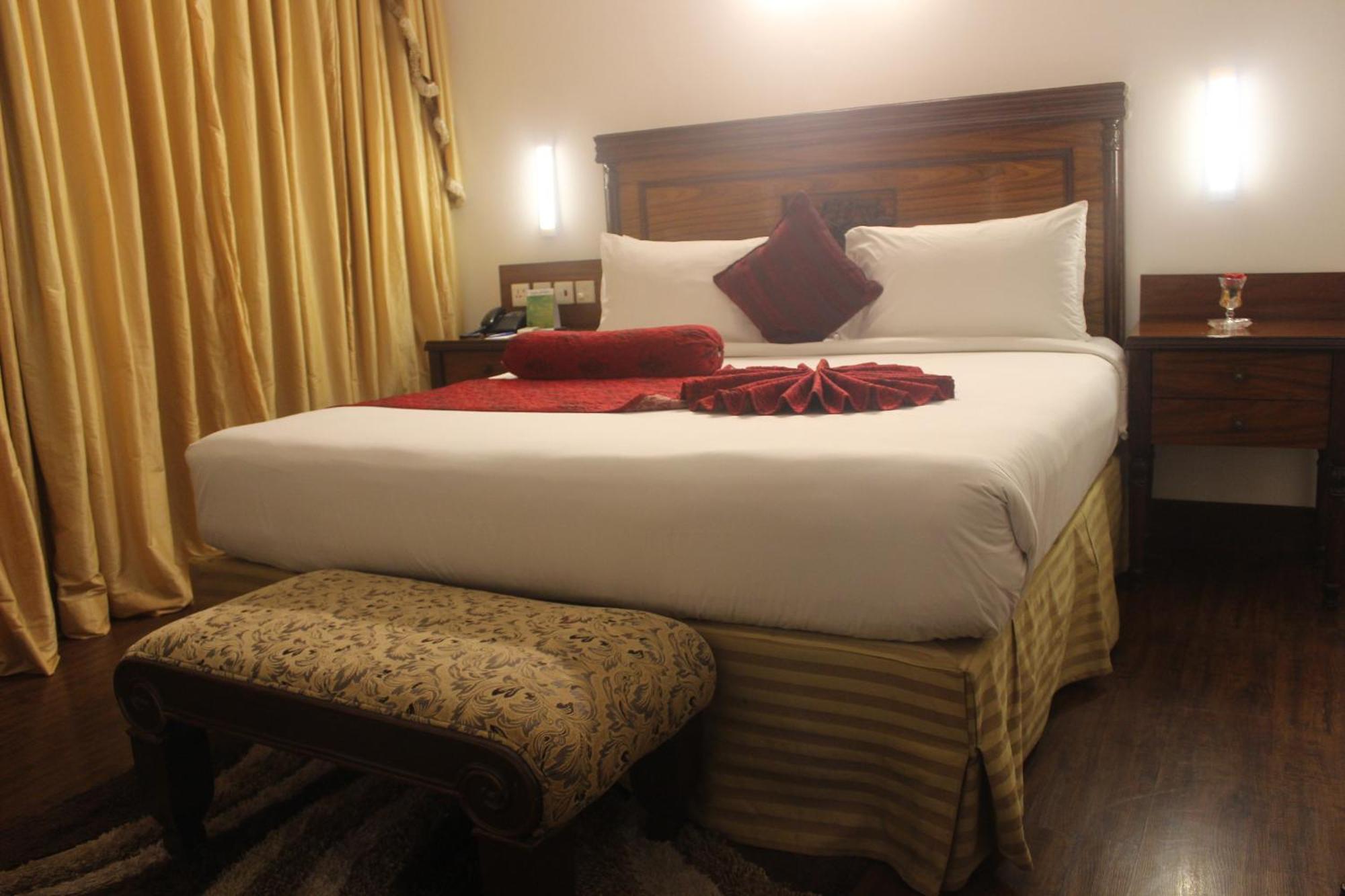 Hotel Mehran Karachi Extérieur photo