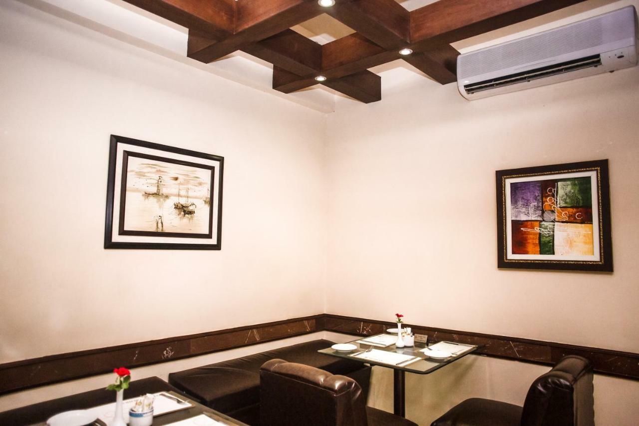 Hotel Mehran Karachi Extérieur photo