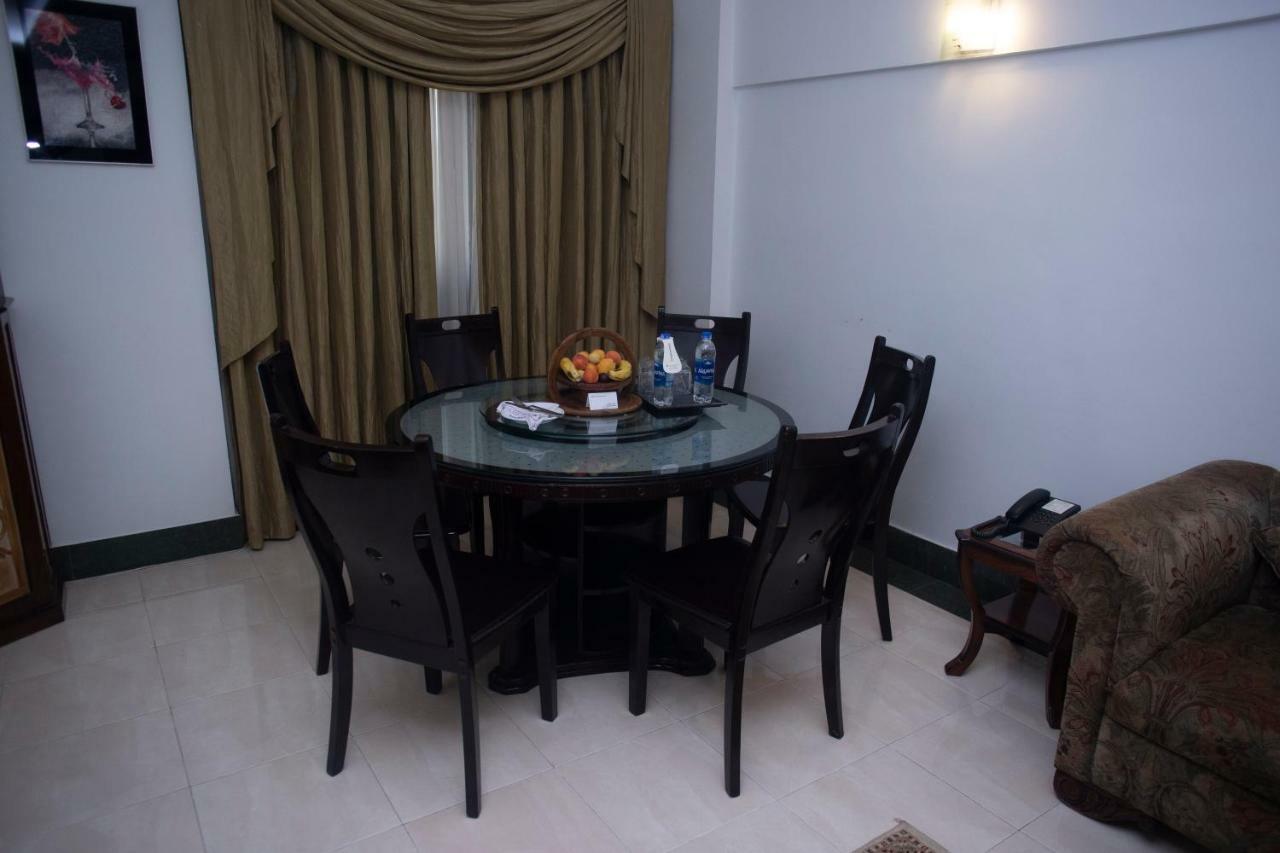 Hotel Mehran Karachi Extérieur photo