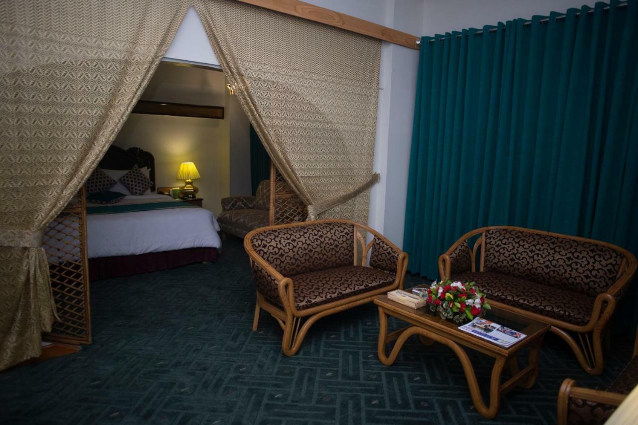 Hotel Mehran Karachi Extérieur photo